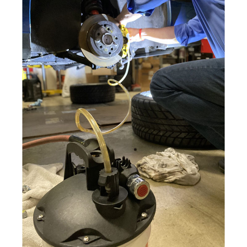 2 Quart Brake Fluid Exchanger | John Dow Industries | JDI-050EV