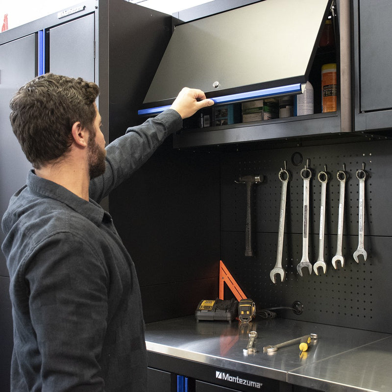 Montezuma BKMG30201WC 1-Door Wall Cabinet